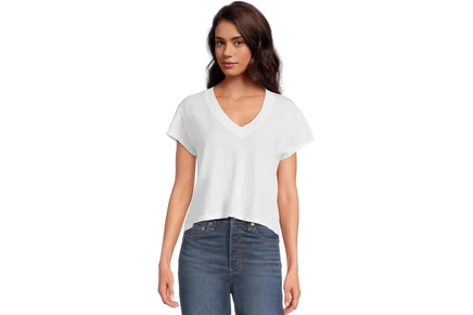 Женская футболка Michael Stars Harlan Cropped V-neck Tee