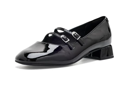 Женские туфли Clarks Daiss 30 Shine, черные