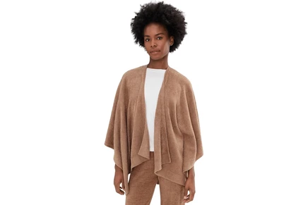 Пончо Barefoot Dreams CozyChic Lite Heathered Weekend Wrap