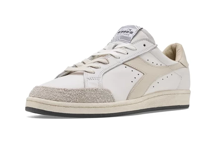white/moonbeam