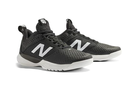 Женские кроссовки New Balance FuelCell VB-01 black/white