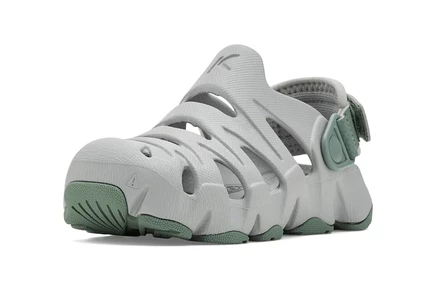 Сандалии KEEN Kids HyperFLT Clogs (Toddler/Little Kid)