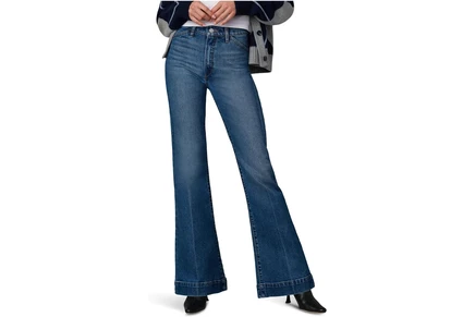 Джинсы Joes Jeans The Molly Flare W/ Slant Pockets