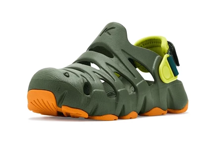 Сандалии KEEN Kids HyperFLT Clogs (Toddler/Little Kid)