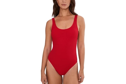 Купальник Nike Shoreline Pucker Scoop Neck One Piece