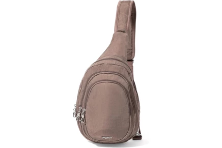 Женская сумка Baggallini Securtex Anti-Theft Triple Zip Sling