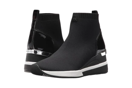 Женские ботинки Michael Kors Skyler Bootie, черные