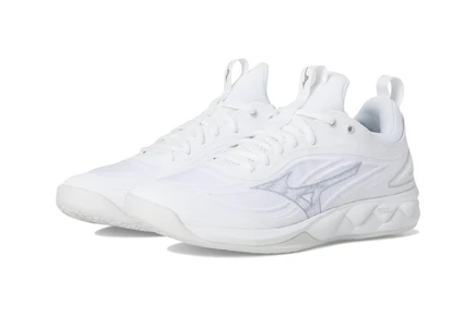 Женские кроссовки Mizuno Wave Luminous 3, бело‑серебристые