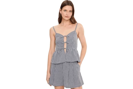 Топ Blank NYC Gingham Top With Tie Detail in Black/White