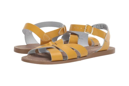 Сандалии Salt Water Sandal by Hoy Shoes The Original Sandal (Big Kid/Adult)