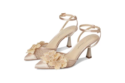 Blue by Betsey Johnson Susie blush