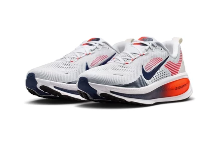 Шиповки Nike Vomero 18