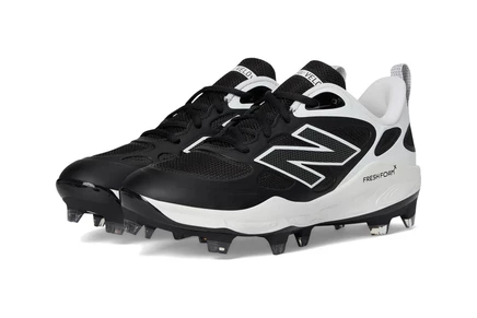 Кроссовки New Balance Fresh Foam Velov4 Molded Softball Cleats
