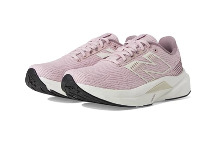 Кроссовки New Balance FuelCell Propel v5