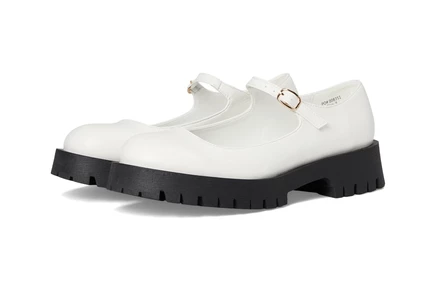 Женские туфли Journee Collection Kamie Flat, белые