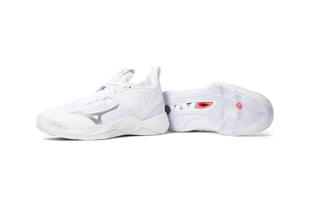 Мужские кроссовки Mizuno Wave Momentum 2