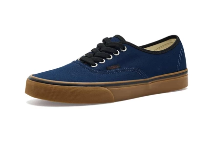 bts navy/gum