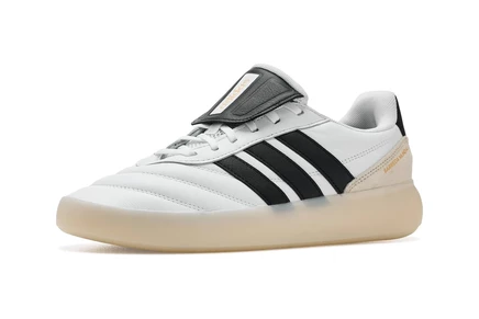 Мужские кроссовки adidas Barreda Mundial Shoes