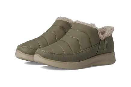 Тапочки SKECHERS Cozy Escape - Snow Puff Hands Free Slip-ins