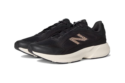 Женские кроссовки New Balance Catalyst black cement/flat taupe/black cement