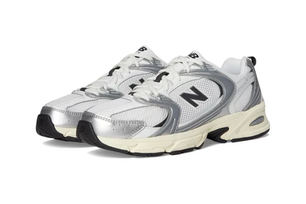 silver metallic/black cement