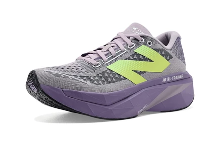 Женские кроссовки New Balance FuelCell SuperComp Trainer v3, трюфельные/сиреневые