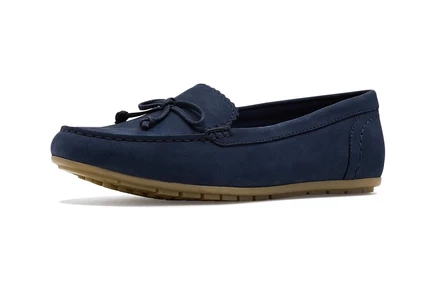 Женские лоферы Clarks Elliotte Sail, темно‑синий нубук