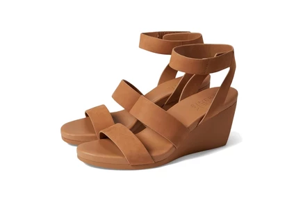 Naturalizer Genn-Ignite cookie dough nubuck
