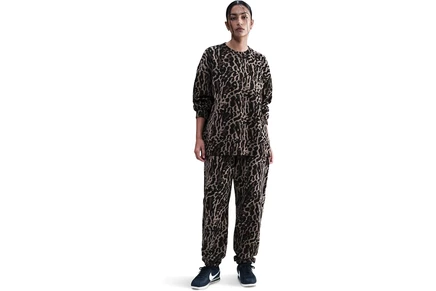 Женский свитшот Nike Sportswear Phoenix Fleece Oversized All Over Print Crew