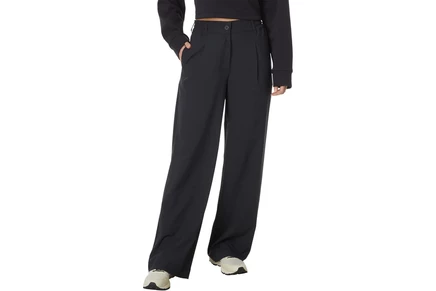 Брюки Beyond Yoga Status Trousers