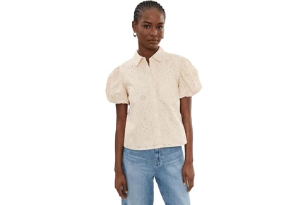 Топ CeCe Collared Eyelet Embroidery Bubble Sleeve Top
