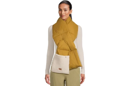 Шарф UGG All Weather Fluff Packable Scarf