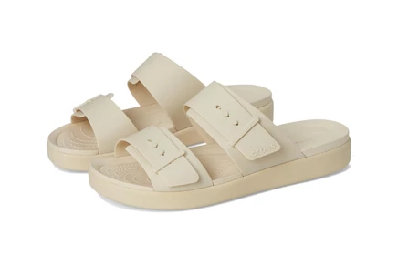 Сандалии Crocs Brooklyn Buckle Low