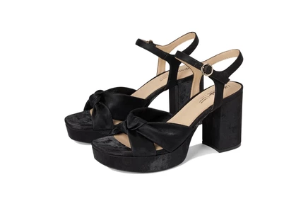 LifeStride August black faux leather