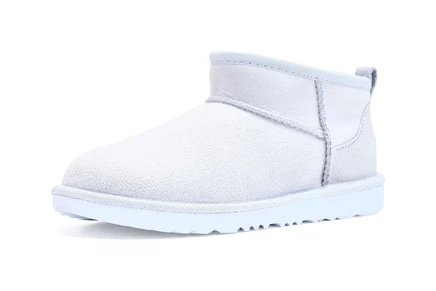 Ботинки UGG Kids Classic Ultra Mini (Little Kid/Big Kid)