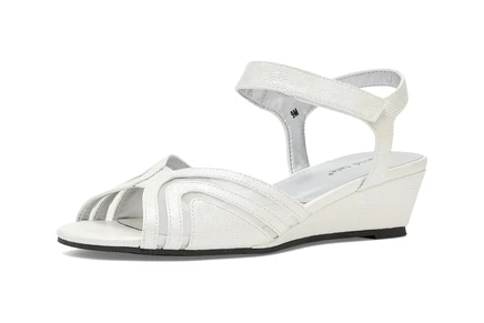 white lizard print