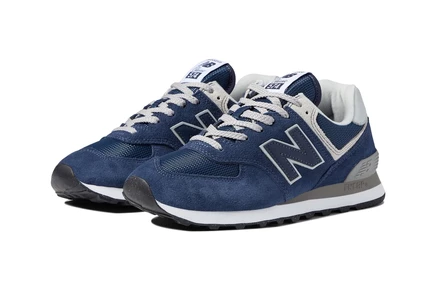 Женские кроссовки New Balance Classics 574 Core navy/white