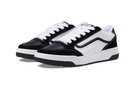 black/white
