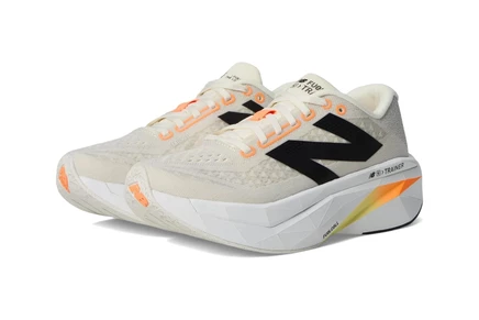 Кроссовки New Balance SuperComp v3, angora/hot mango/black