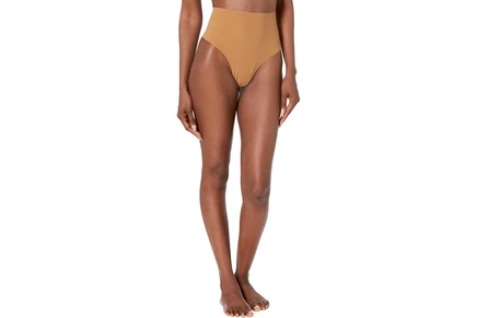 Commando Classic High-Rise Thong HRT02 caramel
