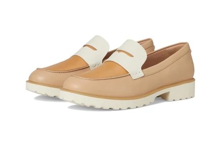 Cole Haan Geneva Loafer soft buff leather