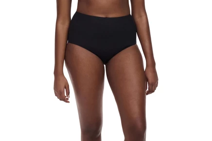 Женские корректирующие трусы Chantelle Comfort Chic, черные