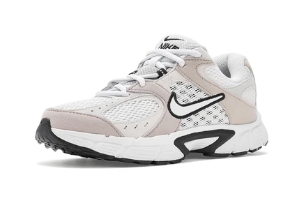Детские кроссовки Nike Kids V5 Runner Suede, молочно-белые