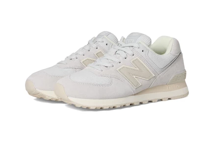Женские кроссовки New Balance Classics 574 grey/calcium