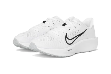 Женские кроссовки Nike Quest 6, бело-черные