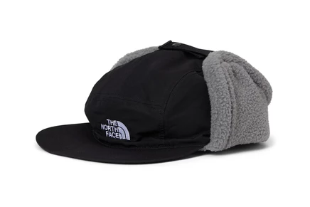Унисекс шапка The North Face Yumiori Trapper, черная