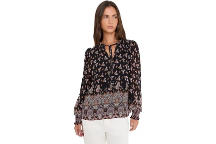 Блузка CeCe Smocked Cuff Ruffle Blouse