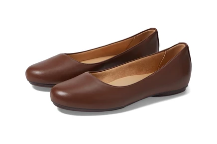 Naturalizer Maxwell cocoa leather