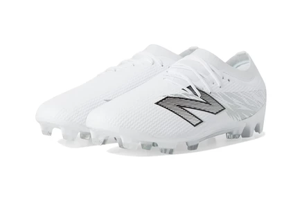 Бутсы New Balance Furon FG V8, белые/серебристые/черные