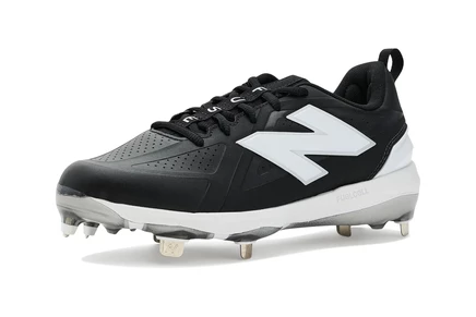 Кроссовки New Balance Fuse V5 Softball Cleats